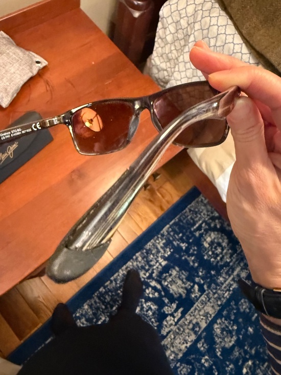 Maui Jim Sunglasses w/ Case and polish cloth 798-01 main image 4